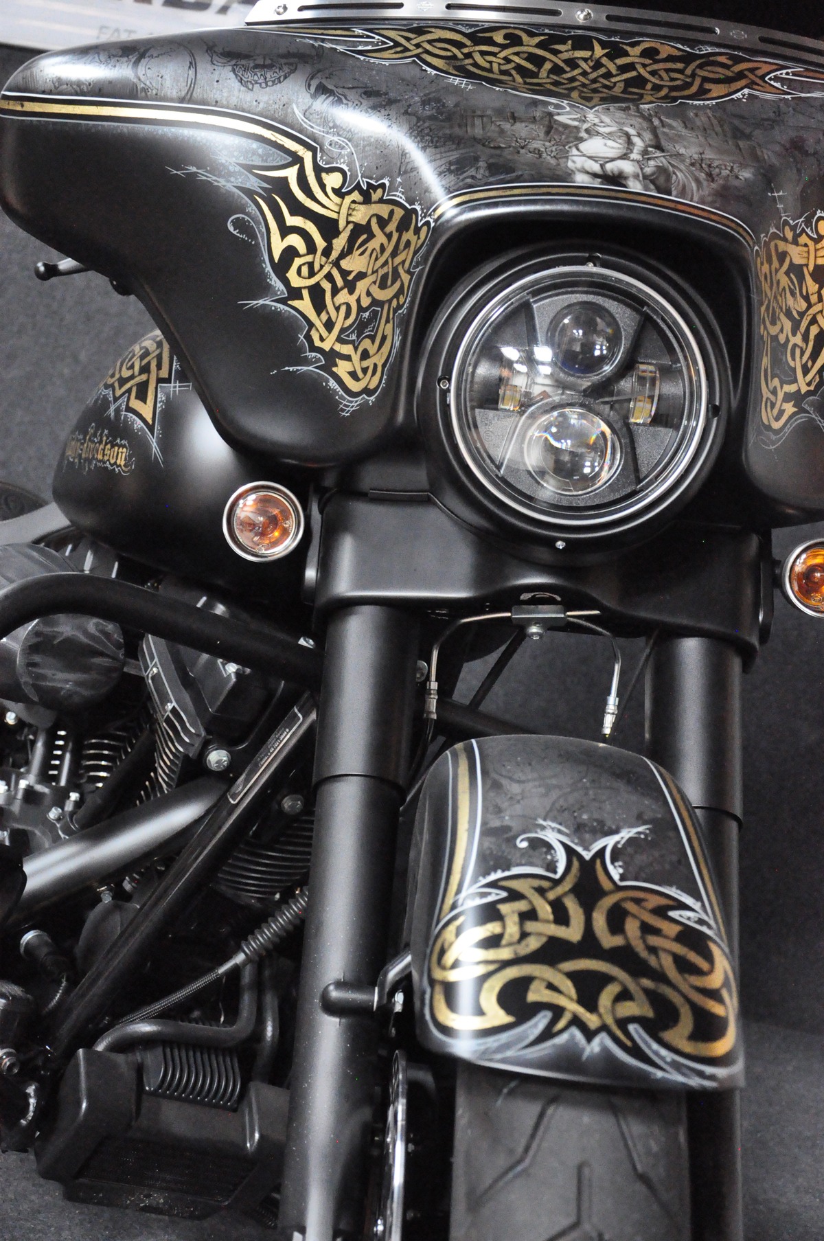 Harley Bagger Endstufe - Custombike und Harley-Davidson Werkstatt