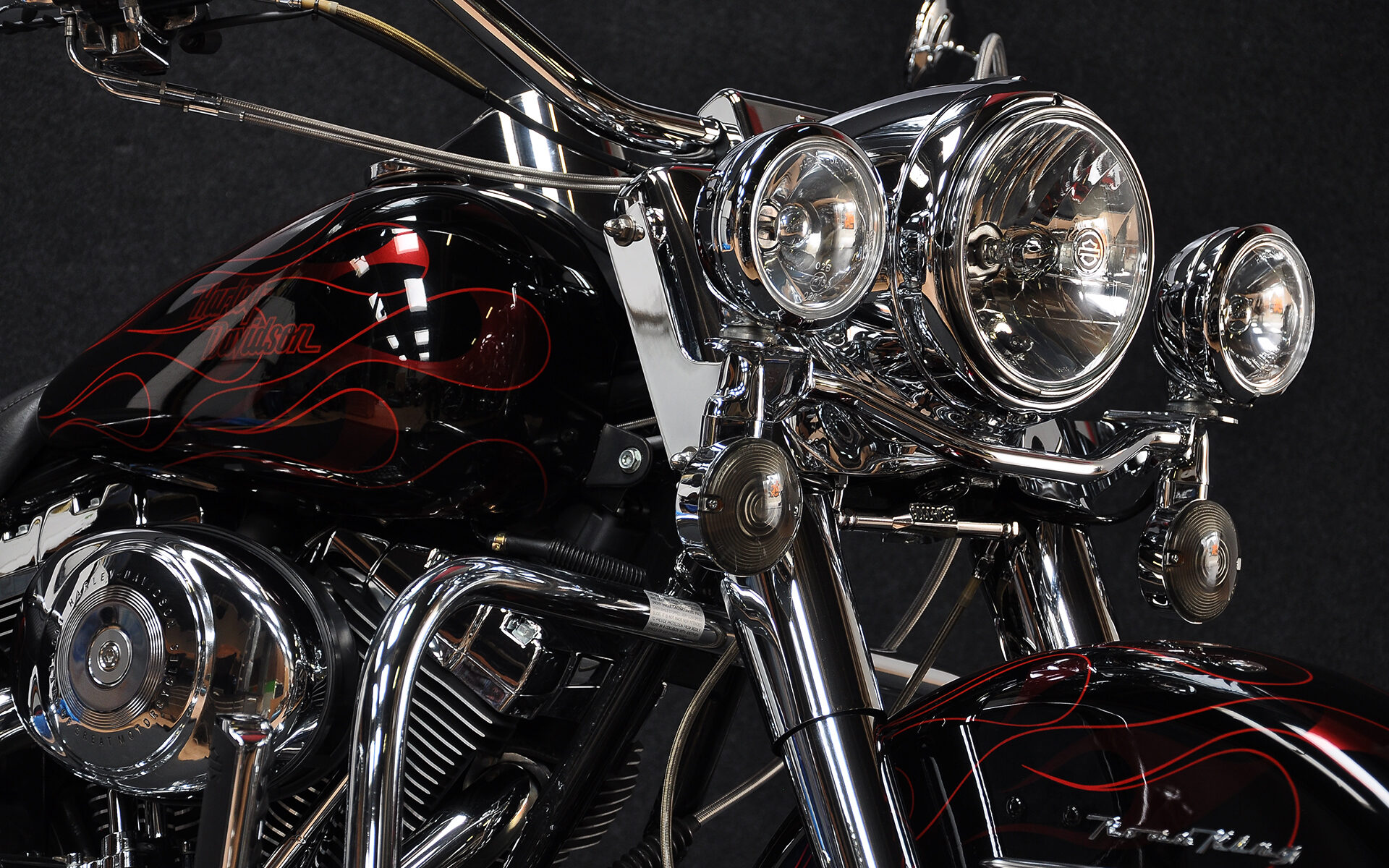 harley davidson road king classic wallpaper